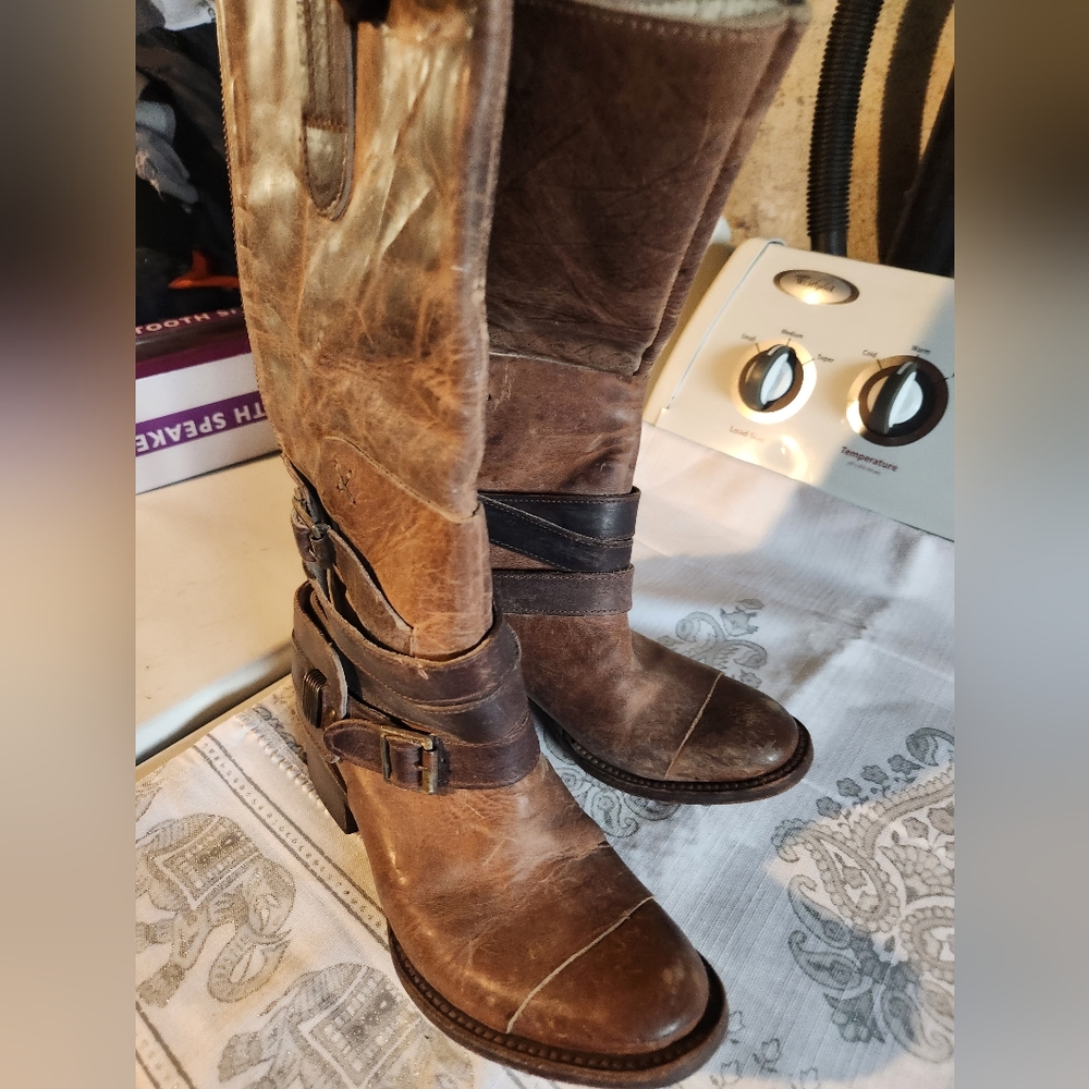Freebird Dakota Boots Size 6